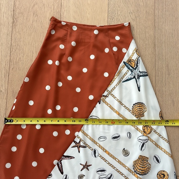 Orange and white asymmetrical midi skirt - Picture 9 of 10